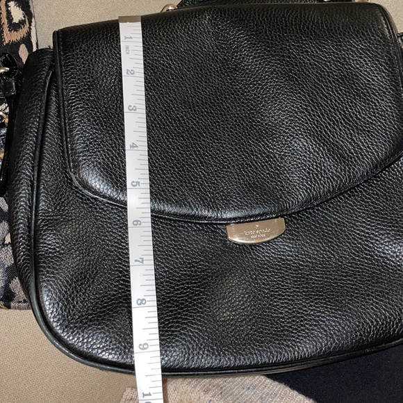 KATE SPADE: Black leather crossbody - Picture 9 of 9